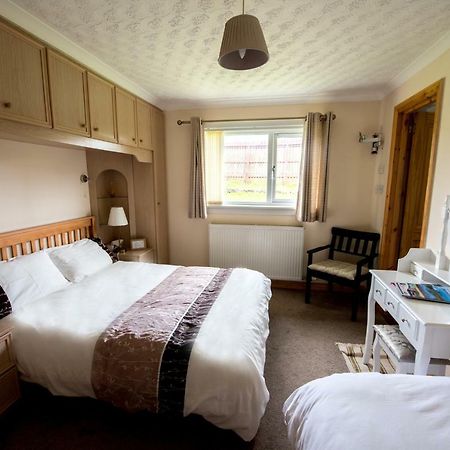 Oronsay Hotel Portree Buitenkant foto