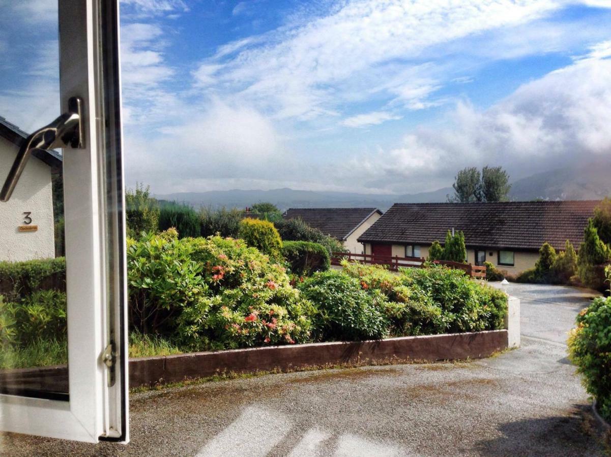 Oronsay Hotel Portree Buitenkant foto